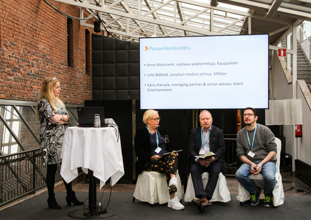 Paneelikeskustelu: viestijät ja journalistit – dynaaminen duo? Paneelikeskustelu: viestijät ja journalistit – dynaaminen duo?